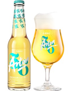 schwedisches Bier Abro Arton 56 Lager in der 0,33 l Bierflasche mit vollem Bierglas
