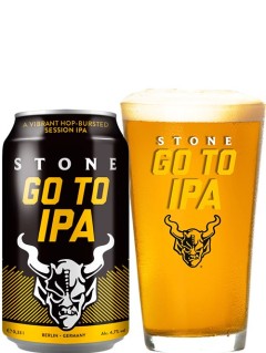 amerikanisches Bier Stone Go To IPA in der 0,33 l Bierdose mit vollem Bierglas